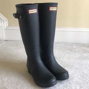 Hunter boots tall navy